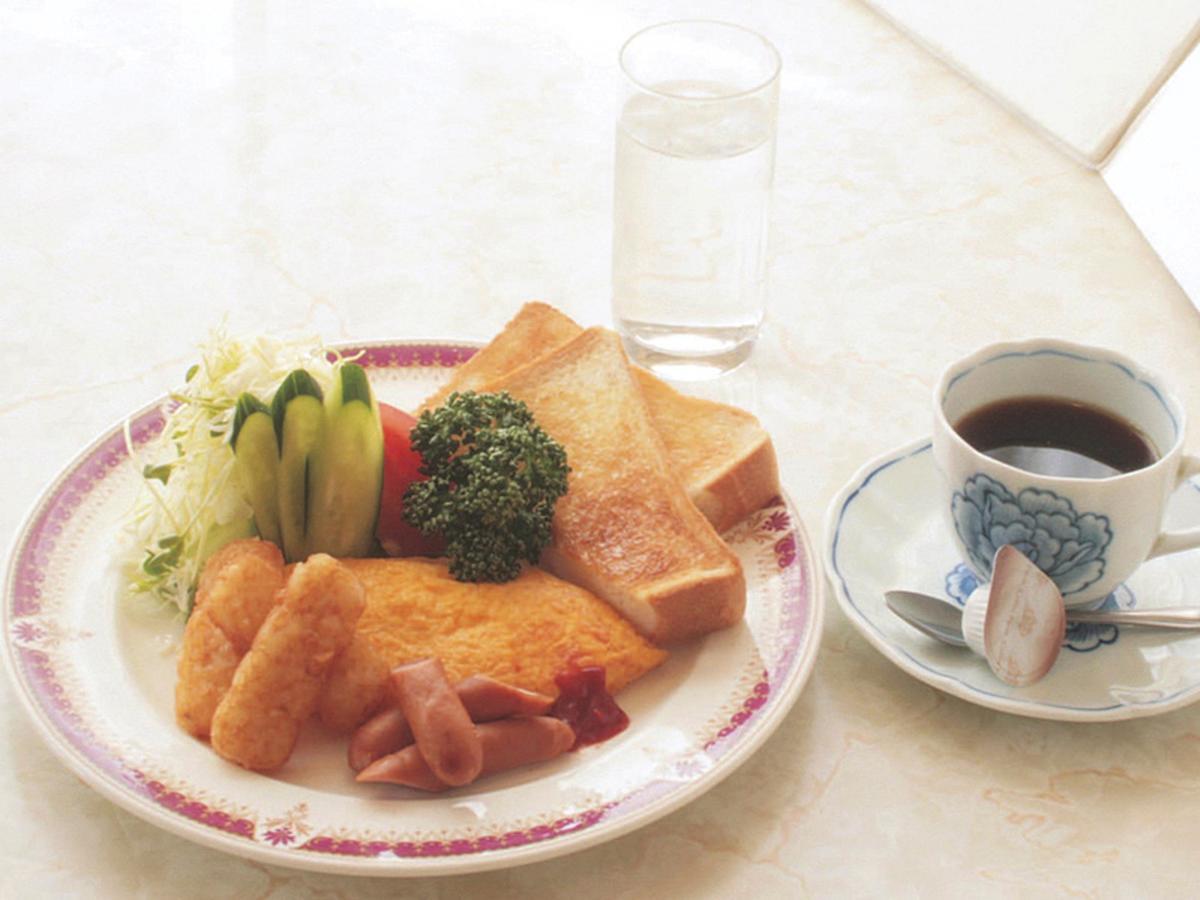 Business Hotel Serikawa Hikone Bagian luar foto
