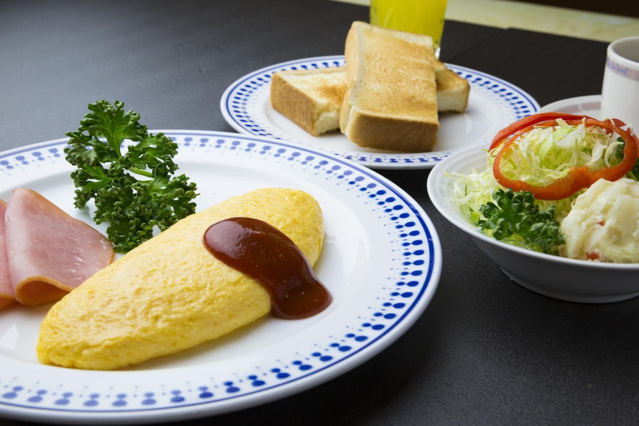 Business Hotel Serikawa Hikone Bagian luar foto