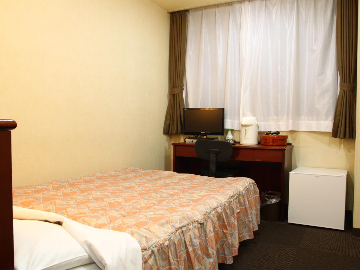 Business Hotel Serikawa Hikone Bagian luar foto